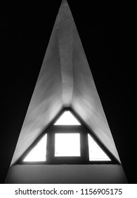 triangle window light