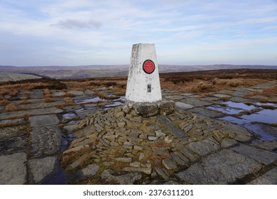 Triangulation Pillar on the eastern end of Kinder Plateau, Peak District National Park, UK