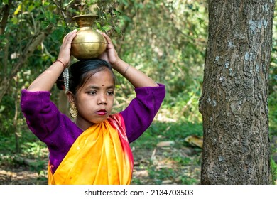 Tribal Indian Teenage Girl Walking On Stock Photo 2134703503 | Shutterstock