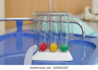 The Tri-ball Incentive Spirometry Is Medical Equipment For Post Operation. The Equipment For Lungs Function Testing And Pulmonary Test.