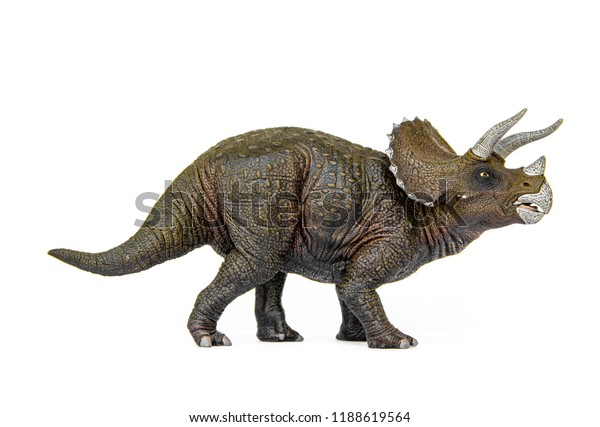 白亜紀後期に生きた恐竜 恐竜の草食動物の頭に3体乗せている 白い背景に の写真素材 今すぐ編集