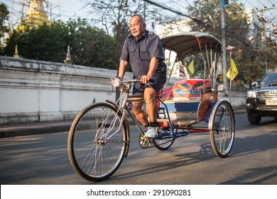 Køre ud af Glatte Bicycle Taxi Images, Stock Photos & Vectors | Shutterstock