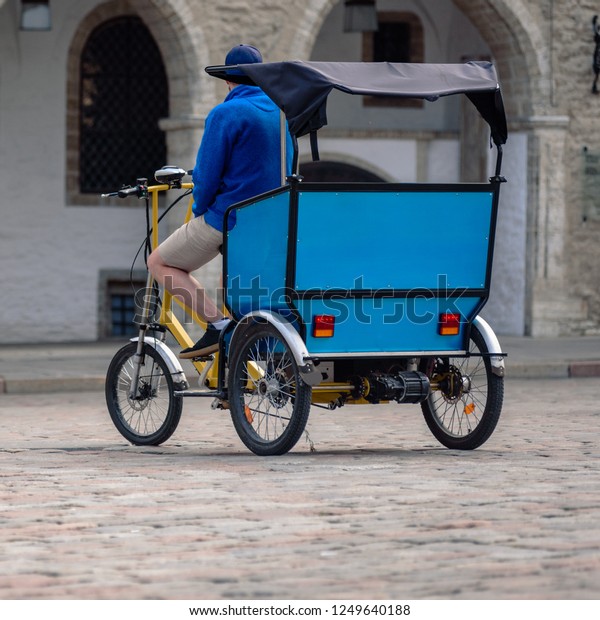 tricycle taxi