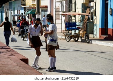 Trinidad, Cuba, Circa May 2022: Group Of School Girls In Uniform In The Streets