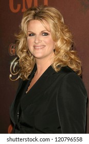 Trisha Yearwood At The CMT Giants Honoring Reba McEntire. Kodak Theatre, Hollywood, CA. 10-26-06