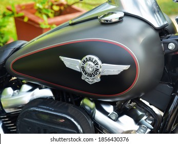 Trivandrum, Kerala, India, November 14, 2020: Close Up Of The Fuel Tank Of A Black Harley Davidson Bike.