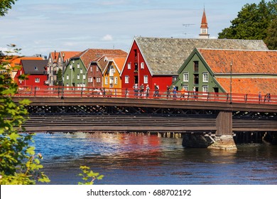 Lykkens Images, Stock Photos & Vectors | Shutterstock