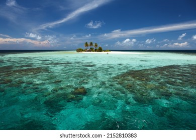 Tropical Island Atoll A Dreamlike Exotic Travel Destination