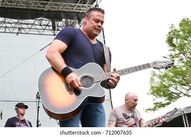 Troy Gentry Of Montgomery Gentry Performs Onstage During The ACM Party For A Cause Festival At Globe Life Park In Arlington On April 17, 2015 In Arlington, Texas.