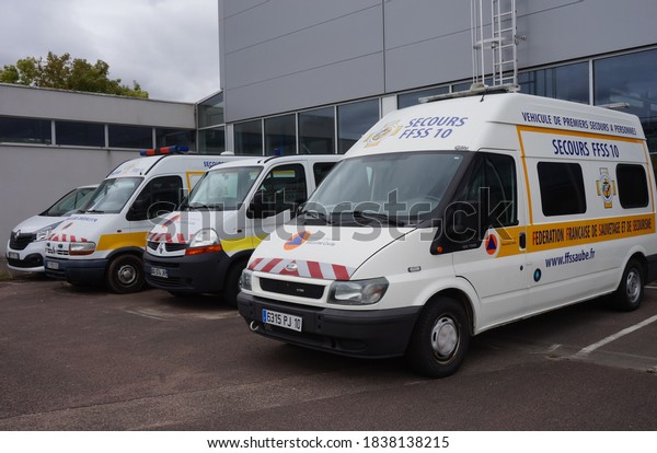 Troyes, France - Sept. 2020 - Renault Master and\
Trafic FFSS emergency vehicles (medical ambulances) of the civil\
protection unit of the UTT, University of Technology of Troyes, in\
a parking lot
