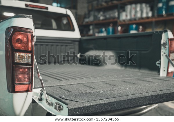 Truck bed liner polyurea\
coating