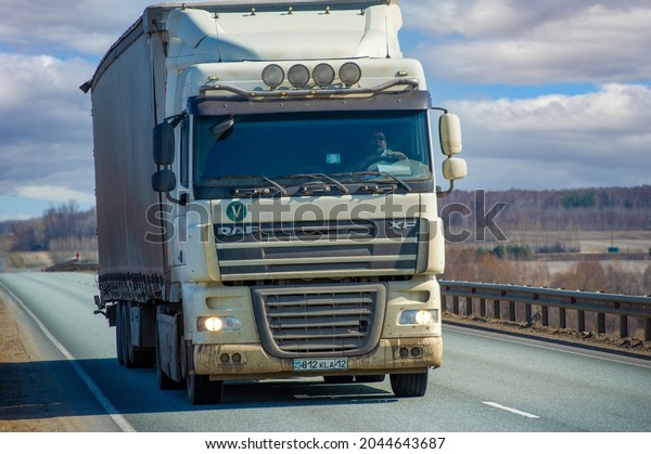 Truck cabotage, insurance, transit cargo.\
Commercial vehicle insurance for the owner. Cabotage is the\
provision of transport services between two points within a country\
16 05 2012 Tatarstan\
Russia