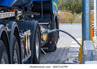 A Truck Is Refueled With LNG Gas, Germany, 11.10.2021, Kittlitz