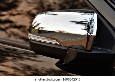 Truck Right Wing Mirror Reflection 