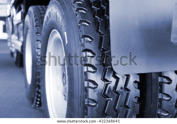 truck tire close\
up