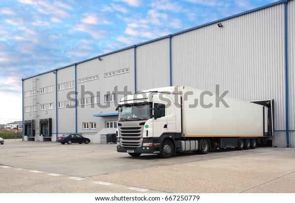 Truck in\
warehouse