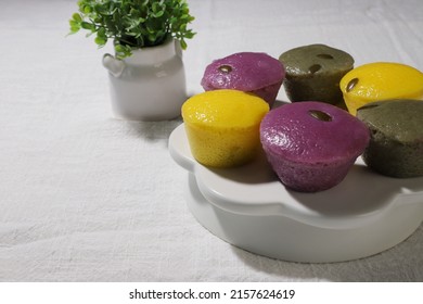 tteok, Korean traditional snack, rice cake, jeolpyeon, mochi, dessert, colorful rice snack with white background 