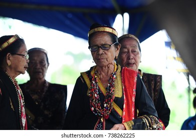 1,322 Dusun tindal people Images, Stock Photos & Vectors | Shutterstock