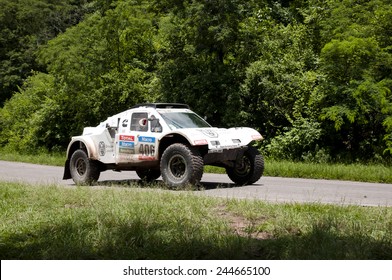 TUCUMAN, ARGENTINA - JANUARY 15, 2015: Stage 11 Of The Annual Dakar Race. Shown On The Photo Is Vehicle 406: Cummins France (France)