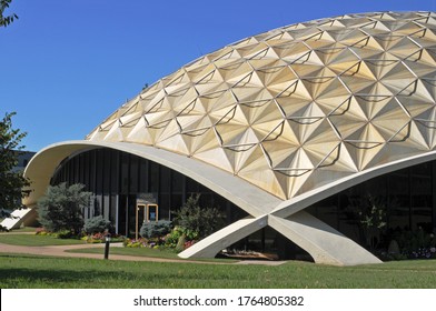 Tulsa, Oklahoma - Oct. 7, 2019: Entrance To The Howard Auditorium At Oral Roberts University In Tulsa. The Geodesic Dome Building Has Several Functions, Including As A Performing Arts Venue.