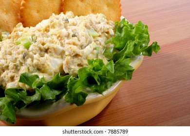 Tuna Fish Salad In A Bowl With Lettuce And Crackers