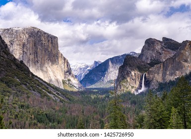 Tunnel View of Yosemite national Park in California San Francisco USA - Powered by Shutterstock