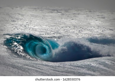 Tunnel Wave, Big Wave, Blue, Eye, Ocean

