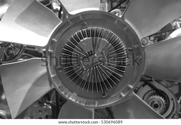 Turbine Engine and
Automotive engine 