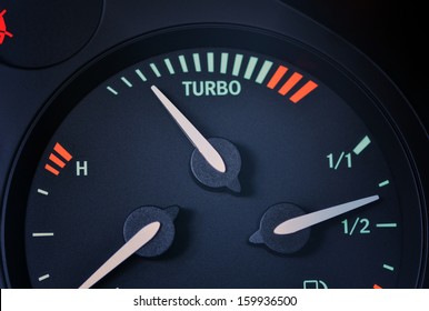 Turbo Boost Indicator, Dashboard Closeup