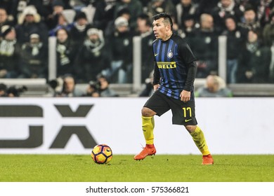 Turin, Italy. 05 Jenuary 2017. Campionato Italiano Di SerieA, Juventus Vs Inter 1-0. Gary Medel, Inter.