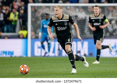 Turin, Italy. 16 April 2019. UEFA Champions League, Juventus vs Ajax 1-2. Donny van de Beek, Ajax.