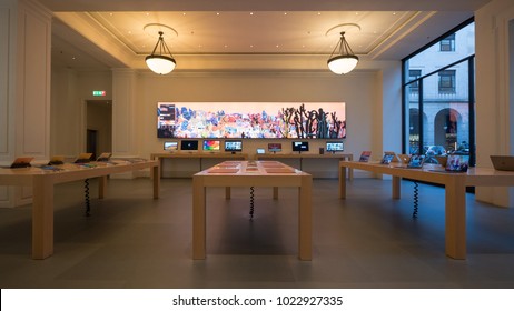 Apple Store Interior Images Stock Photos Vectors