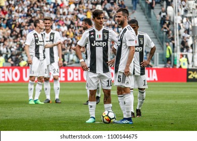Turin, Italy. May 19, 2018. Allianz Juventus Stadium. Campionato Italiano di SerieA, Juventus-Hellas Verona 2-1. Paulo Dybala and Miralem Pjanic, Juventus.