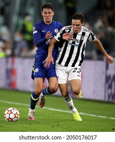 TURIN, ITALY - SEPTEMBER 29, 2021: 
Andreas Christensen And Federico Chiesa In Action 
During The UEFA Champions League 2021-2022 JUVENTUS V CHELSEA At Allianz Stadium. 