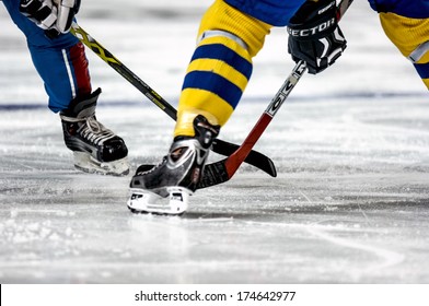 TURIN, ITALY-FEBRUARY 13, 2006: Close Up Legs During The Female Ice Hockey Match Italy Vs Sweden, During The Winter Olympic Games Of Turin 2006.