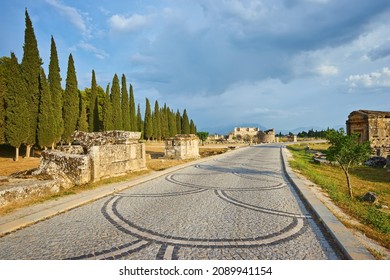 Turkey, A Gateway City In The Ancient City Of Hierapolis In Pamukkale.