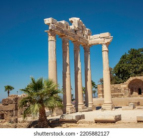 Turkey, Manavgat Side Apollo And Athena Temple.
Public Image In The Open Space, Free Of Charge.