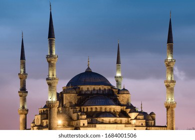 Blaue Moschee Bilder Stockfotos Und Vektorgrafiken Shutterstock