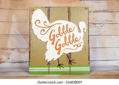 A Turkey Themed Sign For The Thanksgiving Holiday