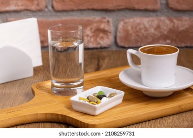 Turkish Coffee With Chocalattes (türk Kahvesi çikolatalı)