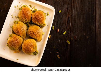 Türkische Desserts mit Pistazien und Nussbaum, Nahaufnahme