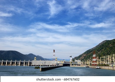 TURNU SEVERIN-ROMANIA, SEP 16:The Iron Gate I Hydroelectric Power Station Is The Largest Dam On The Danube River, In Turnu Severin, In September16, 2015