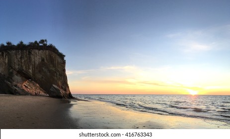 Tusan Cliff In Miri, Sarawak