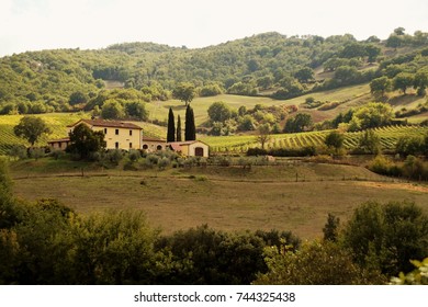 tuscan landscape - Shutterstock ID 744325438