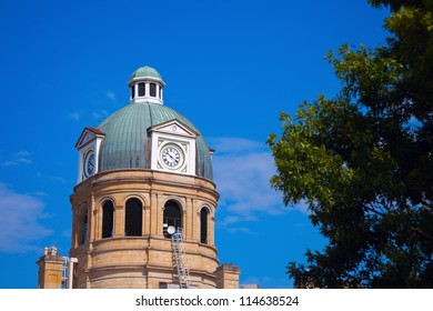 Tuscarawas County Courthouse In New Philadelphia, Ohio.