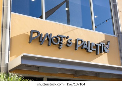 Tustin, California/United States - 11/03/2019: A Store Front Sign For The Paint And Sip Franchise Company Known As Pinot's Palette