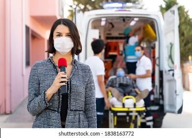 TV News Reporter Is Making Reportage About A Virus Epidemic In The Hospital