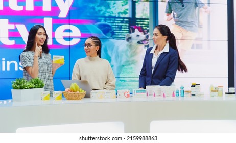 TV Talk Show Infomercial: Female Professionals Present Mock-up Beauty Products, Talk To Audience. Experts, Doctor Talk Health Care Supplements, Cosmetics. Playback Television Advertisement Commercial