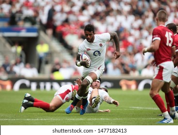 Twickenham, UK. 11th August 2019. Courtney Lawes Of England Makes A Break During The Quilter International Match Between England And Wales