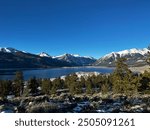 Twin lakes Colorado Mountain View